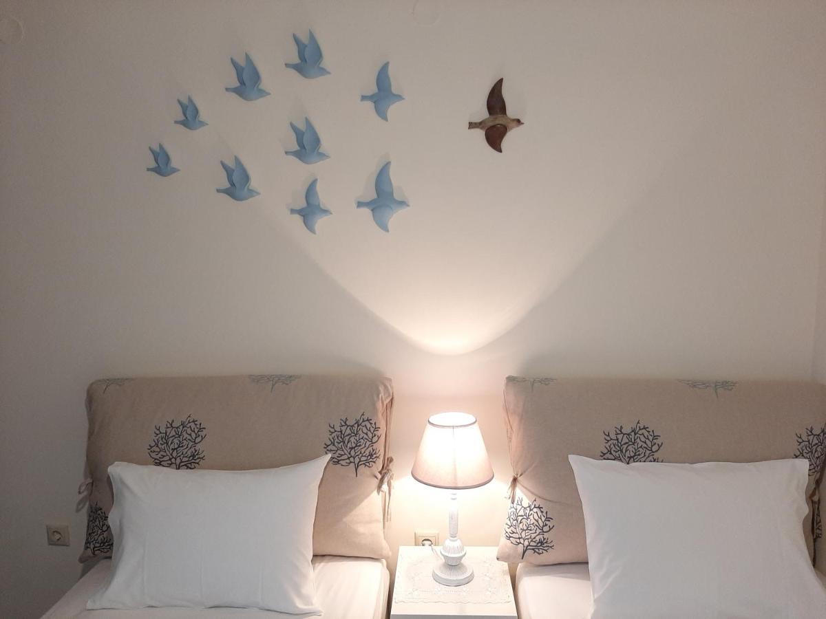 Kontis Apts Apartman Pélekasz Kültér fotó