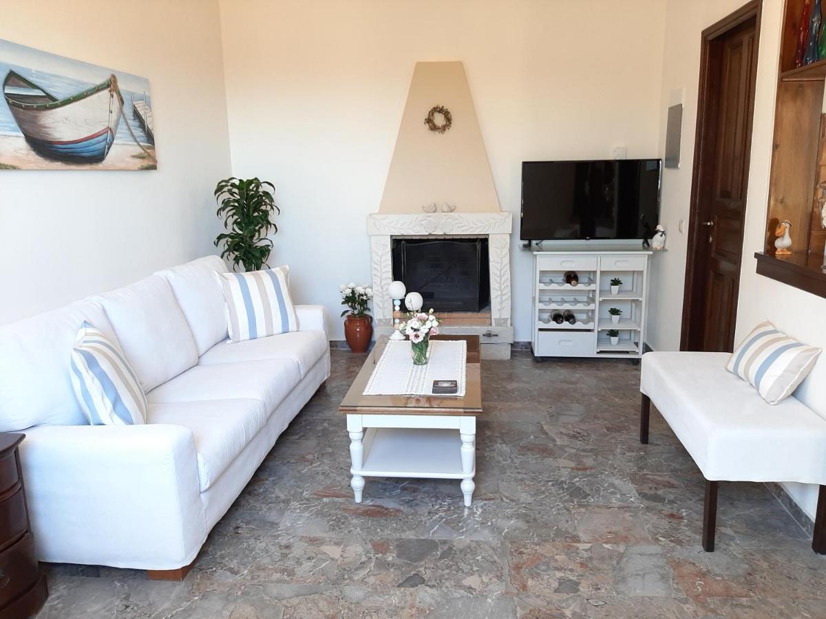 Kontis Apts Apartman Pélekasz Kültér fotó