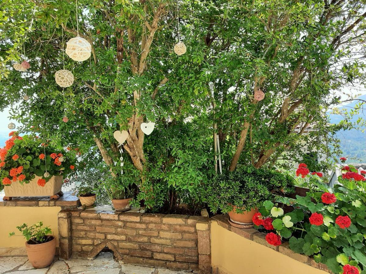 Kontis Apts Apartman Pélekasz Kültér fotó